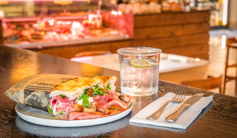 JA Ocean View Hotel - Il Motto